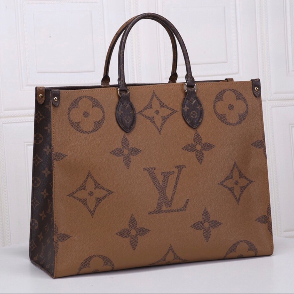 Authentic Louis Vuitton Giant Reverse Monogram Bag